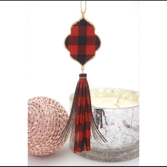 NWT!Sale 🔥Buffalo Plaid Faux Leather With Tassels Necklace High Quality - Picture 3 of 8